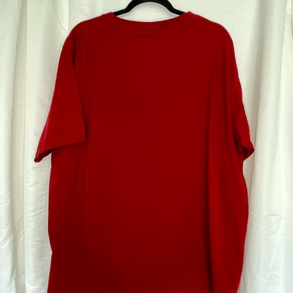 Red Graphic T-Shirt with Clock and Butterfly Design - Picture 3 of 5